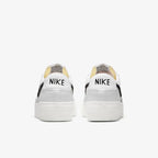 Nike Blazer Low Platform DJ0292-101