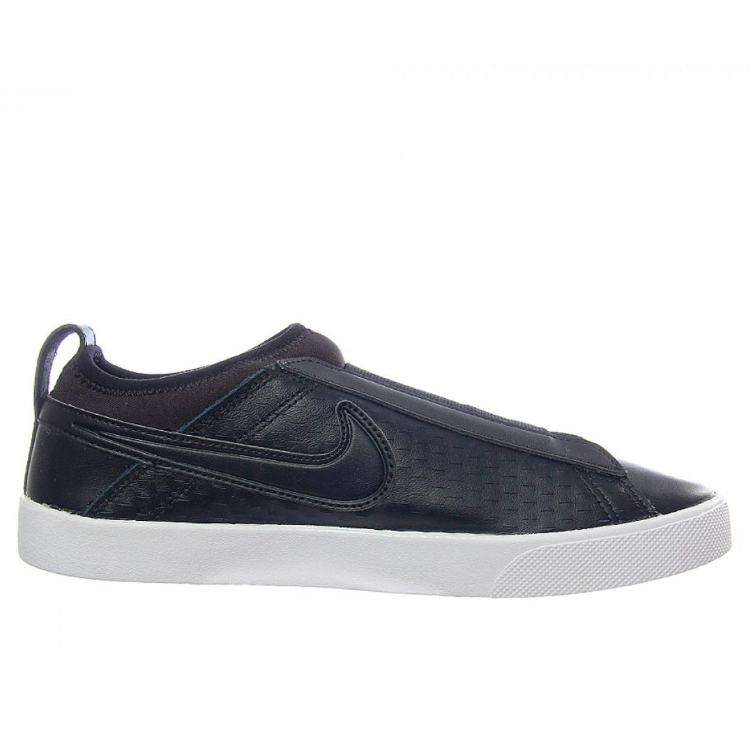 Nike racquette sales slip on