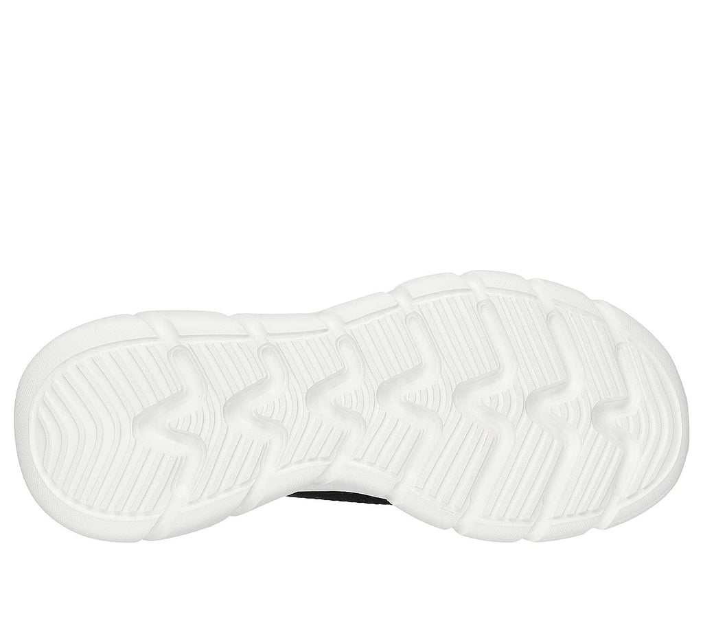 "Tenis Skechers Negro Mujer para uso diario" 