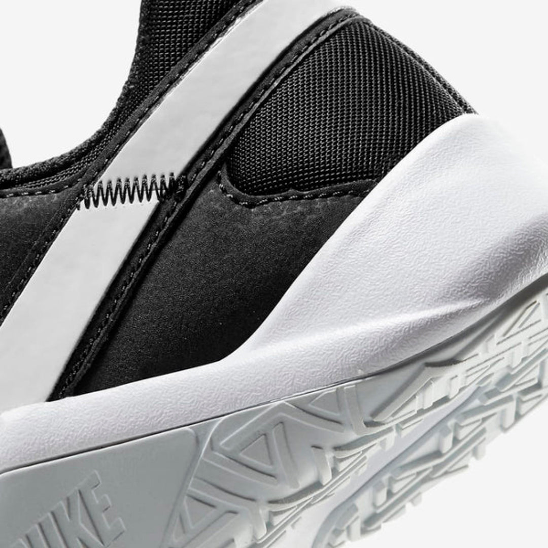 NIKE Dama Legend Essential 2 Negro Blanco CQ9545-001