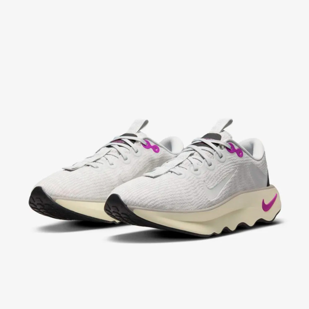 NIKE Motiva - DV1238-009