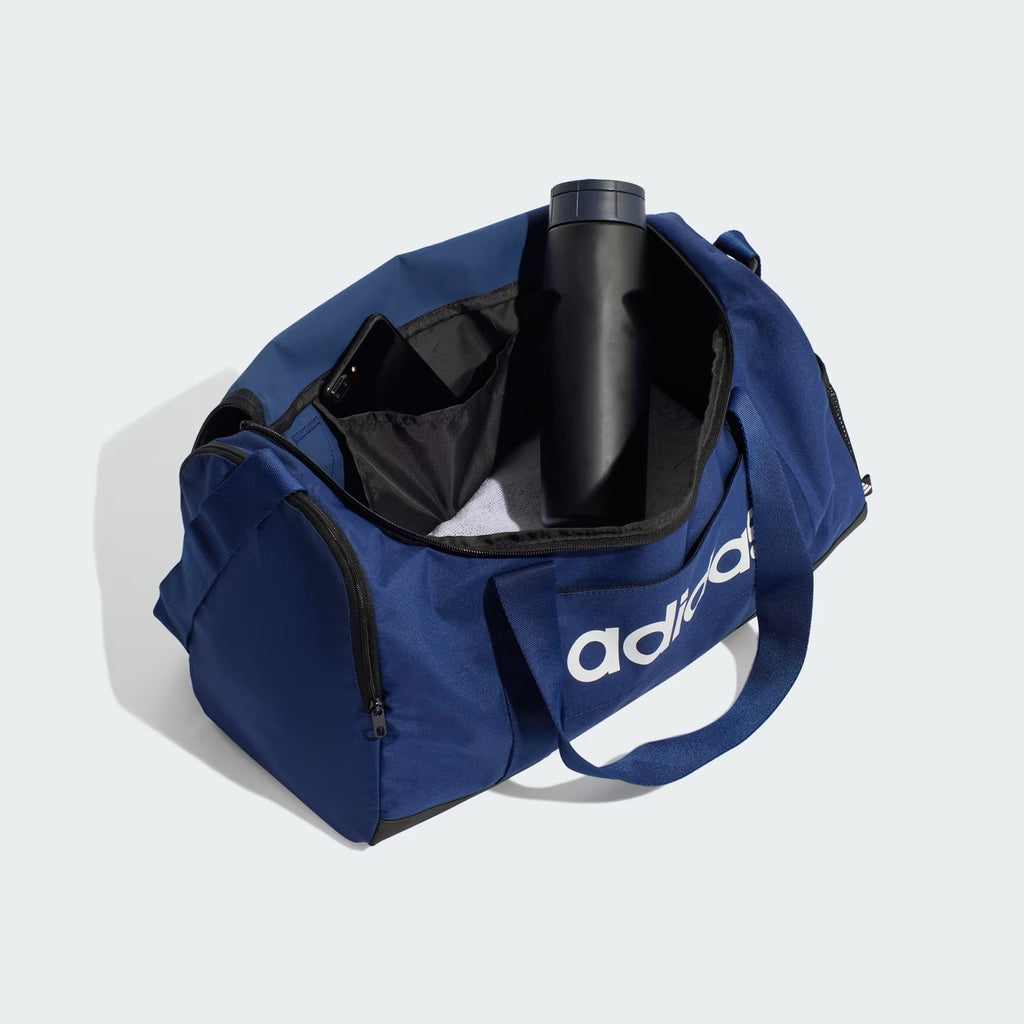 "Maleta deportiva Linear pequeña y sencilla hecha parcialmente con materiales reciclados para gimnasio"