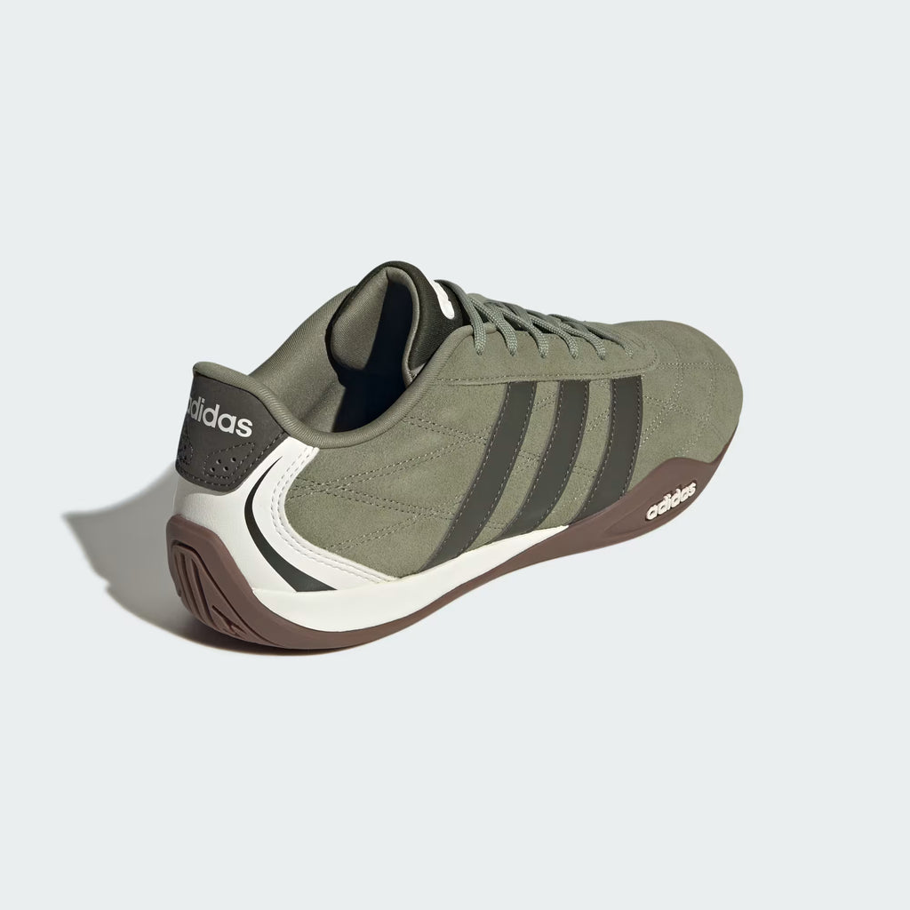 "Tenis Adidas Adipista verde inspirados en la F1 uso diario"