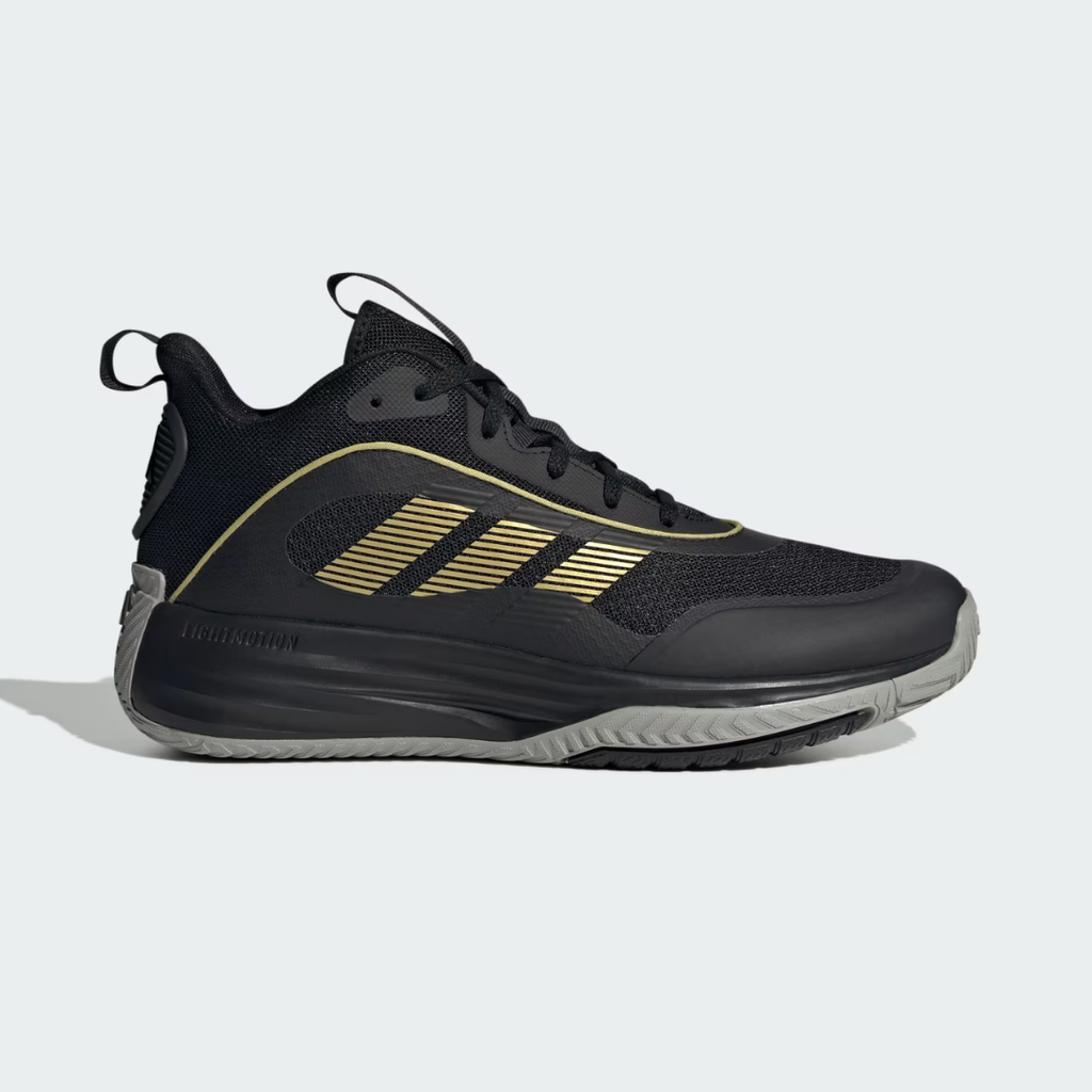 "Tenis Adidas Basquet On the game 3 negro/dorado"