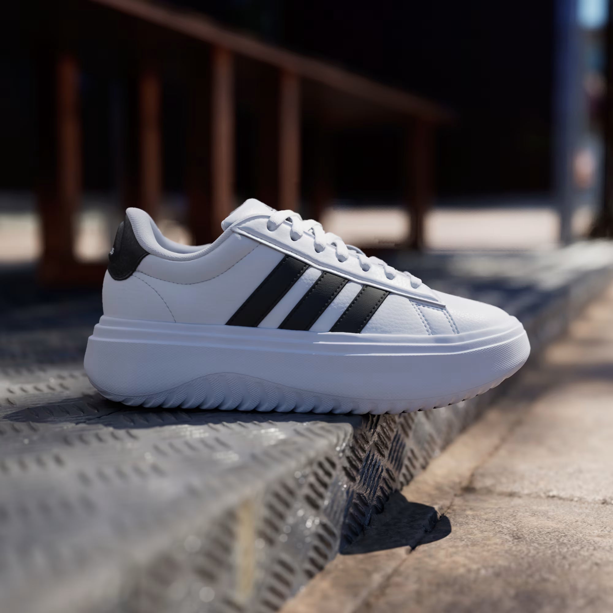Adidas Grand Court IE1092