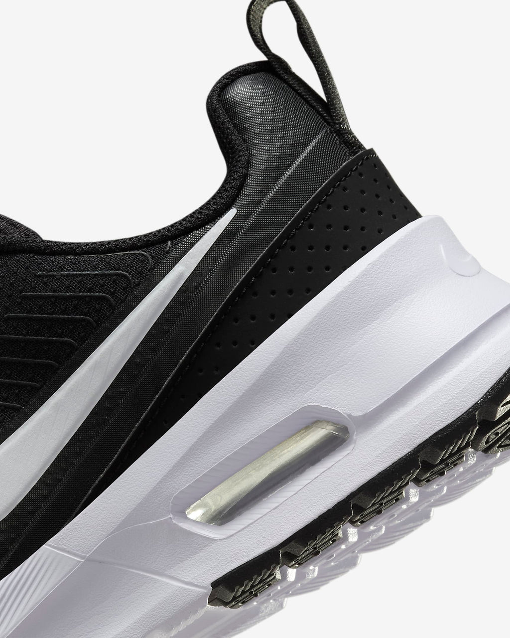 Nike Air Max Nuaxis HF1233-001